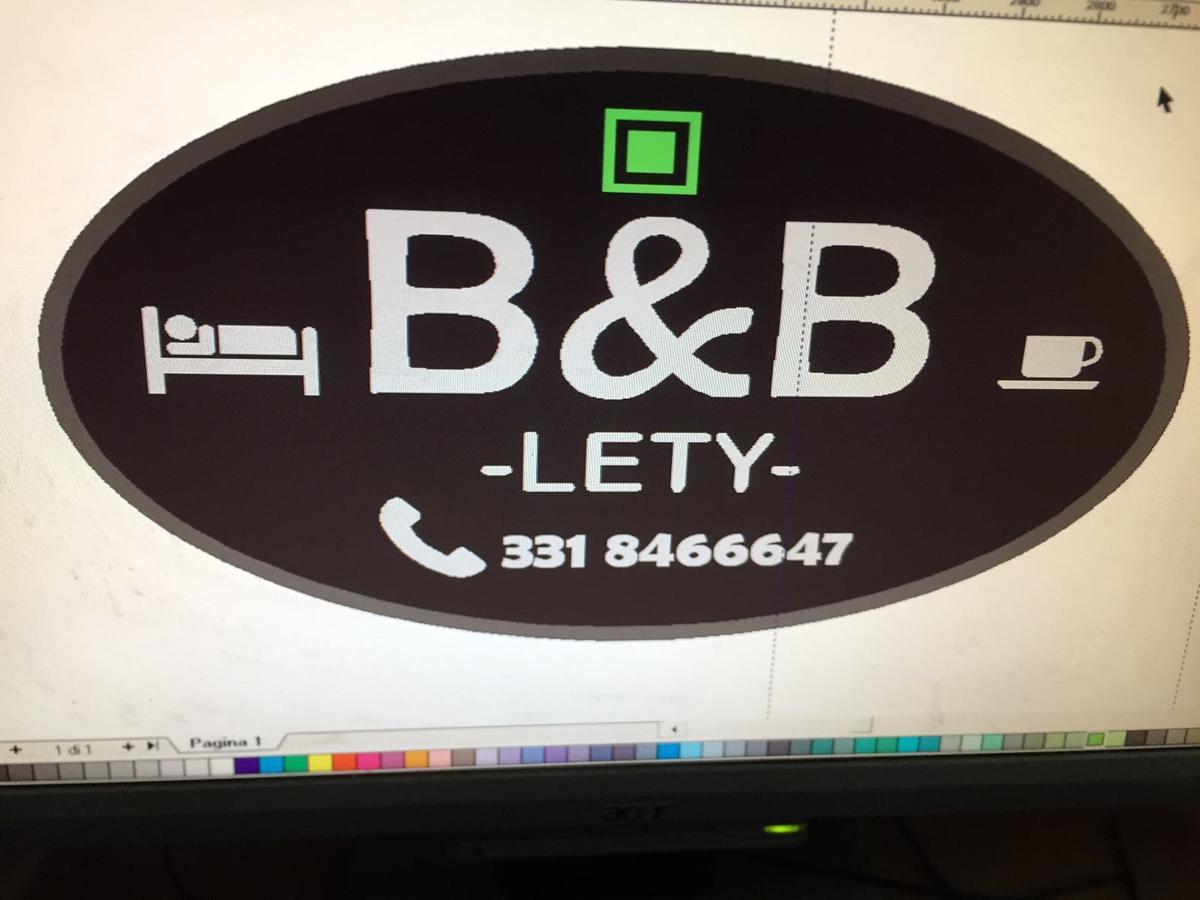 B & B Leti Battipaglia Exterior photo